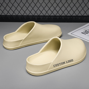 ฤดูร้อนแฟชั่นกันน้ําปิดนิ้วเท้ารองเท้าพิมพ์โลโก้ที่กําหนดเองรองเท้าชายหาดผู้หญิงผู้ชาย EVA รองเท้าแตะรองเท้าแตะโลโก้ - Product Image 4