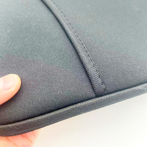 Custodia in Neoprene per <span class=keywords><strong>MacBook</strong></span> <span class=keywords><strong>Pro</strong></span> <span class=keywords><strong>14</strong></span> Pollici Impermeabile Leggera Antiurto con Tasca Frontale per Pendolari - Product Image 5