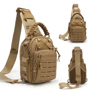 Sac de poitrine pour homme, sac bandoulière multifonctionnel pour sports de plein air, résistant à l'eau et à l'usure - Product Image 1