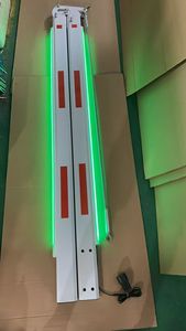 Supporte le <span class=keywords><strong>bras</strong></span> <span class=keywords><strong>articulé</strong></span> à flèche pliante à 180 degrés personnalisé pour la porte de barrière automatique 220V AC Car Motor Electric Parking - Product Image 2