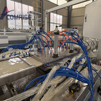 Équipement de fabrication de panneaux PVC haute vitesse pour la décoration murale intérieure