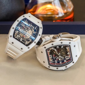 Montre mécanique de luxe avec cadran blanc, bracelet en caoutchouc, mouvement à remontage automatique, fond squelette transparent - Product Image 3
