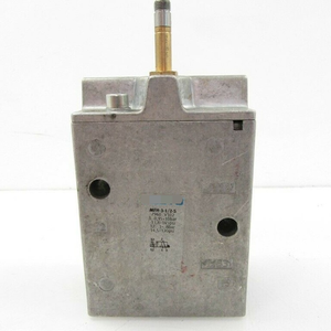 Nouveau Contrôleur PLC d'Automatisation Industrielle d'Entrepôt Original MFH-3-1/2-S 7960, Neuf et Disponible Immédiatement - Product Image 1