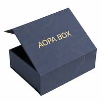 Boîte en carton pliable avec logo personnalisé, laminage mat, gaufrage, estampage à chaud doré, fermeture magnétique pour vêtements, chaussettes, emballage cadeau
