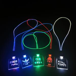 Lanières en acrylique personnalisées en gros, badges d'identification lumineux, lumière LED réutilisable pour porte de voiture Saab, personnalisez votre propre logo - Product Image 2