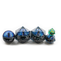 Vente en gros en Chine Fournisseur 50Mm Blue Dragon Eyes Jeux de rôle en résine unique Dés