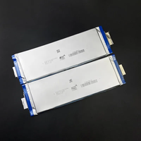 Cellules de batterie de poche 3.2V 30ah 31ah cellule de poche LFP au Lithium à décharge élevée pour Scooter vélo électrique motos 30ah 31ah