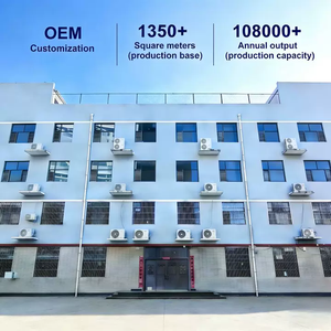 Cappotto di Lusso in Pelliccia di <span class=keywords><strong>Visone</strong></span> <span class=keywords><strong>Bianco</strong></span> Puro e Volpe Argentata per Donna, Autunno-Inverno 2026 - Product Image 5