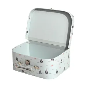 Custom Design Andenken Baby Kleidung Karton Koffer Geschenk box mit Griff Papier Koffer Box für Kinderspiel zeug