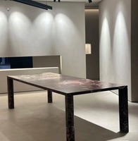 Rosso Levanto Table à manger rectangulaire en marbre Table à manger de 2400mm de long Table à manger finition cuir marbre rouge Pieds en marbre vendus
