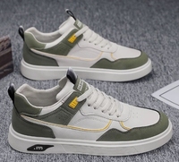 Chaussures basses blanches pour hommes, chaussures décontractées respirantes, plates, tendances, légères, doublées de mailles, baskets de luxe pour hommes
