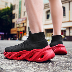Wholesale Casual Lightweight <strong>Fly</strong> Knitted Upper Sports Tn <strong>Shoes</strong> Trainers Non-slip Breathable Large Size <strong>Walking</strong> Sneakers - Product Image 6