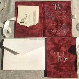 Boîte d'invitation de mariage en velours de luxe, style portefeuille, impression typographique, logo personnalisé, dorure à chaud, pour fête d'anniversaire - Product Image 1