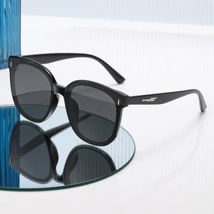 Gafas de sol polarizadas para hombre, montura cuadrada, protección UV400, lentes TAC de metal TR, gafas de sol para conducir al aire libre - Product Image 2