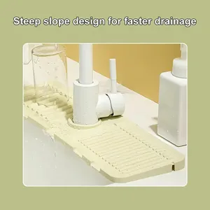 Tapis de protection anti-éclaboussures Zenidoo en silicone souple et écologique pour robinet, 44,5x14cm, pour éviers de cuisine et salle de bain, réglable - Product Image 3