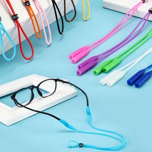 Cordon de lunettes en silicone coloré, chaîne élastique antidérapante pour lunettes de sport, réglable - Product Image 1