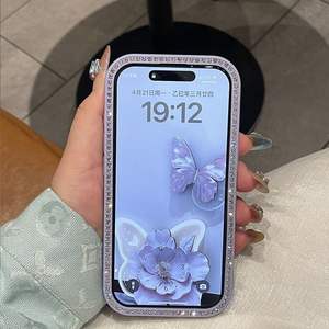 Coque de téléphone en acrylique ornée de strass pour iPhone 17 Pro Max, coque décorée de strass, pour iPhone 16, matériau transparent DIY - Product Image 3