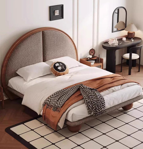 Giường ngủ bằng vải len cừu cao cấp phong cách retro, đầu giường hình bán nguyệt với lớp bọc lông cừu mềm mại & chân giường bằng gỗ hình cầu - Product Image 1