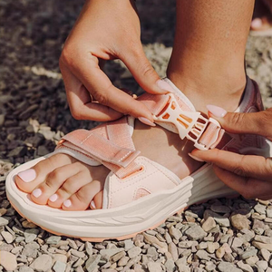 DERAN OEM <span class=keywords><strong>Sandales</strong></span> <span class=keywords><strong>de</strong></span> <span class=keywords><strong>randonnée</strong></span> confortables pour <span class=keywords><strong>femmes</strong></span> <span class=keywords><strong>Sandales</strong></span> <span class=keywords><strong>de</strong></span> marche légères avec bretelles réglables Sports <span class=keywords><strong>de</strong></span> plein air - Product Image 2