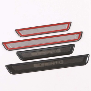 WZXD Prix d'usine Nouvelle Arrivée Accessoires Intérieurs Plaque de seuil de porte en carbone pour 2021 - Product Image 5