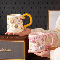 Tasse à café en céramique de 520 ml au design irrégulier, vente en gros d'usine, tasse en porcelaine jetable, compatible micro-ondes, cadeaux pour filles