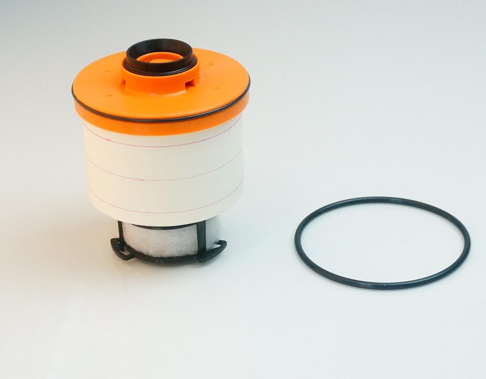 Fuel Filter Diesel Filter 23390-0l070 23390-0l090 1770A337 1770A342 ...