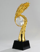 Nouveau trophée en cristal haut de gamme avec plumes, trophée honorifique de haute qualité, décoration artisanale pour la maison et le meuble à vin