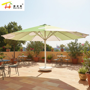 Parasol de terrasse électrique LED sur mesure de grande taille en aluminium avec télécommande pour restaurant, plage, café en plein air - Product Image 1