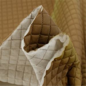 Tissu matelassé imperméable à motif diamant 100% polyester - Product Image 5