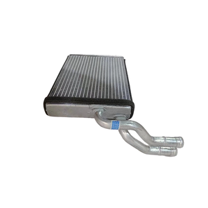 อะไหล่<span class=keywords><strong>รถ</strong></span>ยนต์ หม้อน้ำเครื่องยนต์คุณภาพสูง <span class=keywords><strong>ถัง</strong></span>น้ำหล่อเย็น ใช้ได้กับรถยนต์มิตซูบิชิ ปาเจโร มอนเตโร ไอโอ MR460329 - Product Image 2