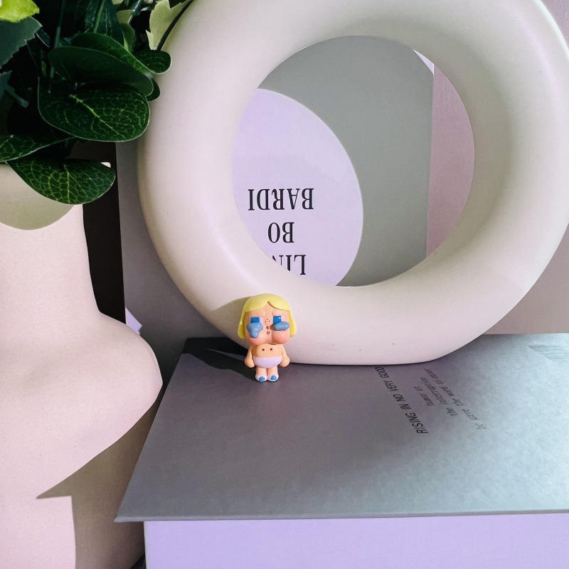 Newborn white factory newborn white