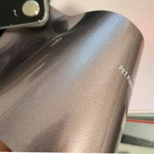 Fabbrica <span class=keywords><strong>Auto</strong></span> colore vernice originale PET Frozen bacca metallizzato 1.52x17m <span class=keywords><strong>Auto</strong></span> avvolgi <span class=keywords><strong>Auto</strong></span> cambio colore pellicola in vinile alta qualità - Product Image 5