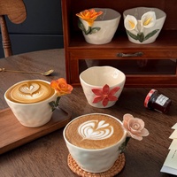 Tasse à café en porcelaine Lelyi créative rétro faite à la main avec motif floral en relief pour usage domestique, tasse à café de couple de haute valeur, cadeaux d'affaires en stock