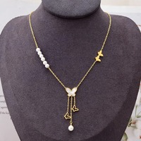 Collier pendentif en perle plaqué or 18 carats en acier inoxydable avec papillon en coquillage, bijoux fantaisie personnalisés pour femmes
