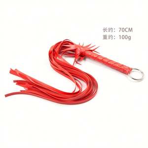 Fouet en cuir BDSM pour la fessée d'esclave - Product Image 2