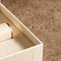Boîte à parfum rigide de luxe personnalisée, style livre blanc, avec insert magnétique, présentation écologique, emballage cosmétique réutilisable
