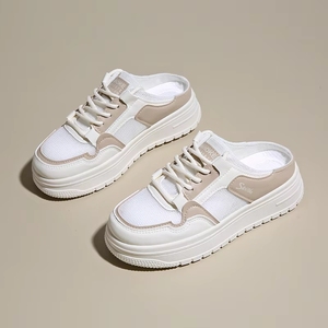 Sandales plates minimalistes blanches semi-ouvertes pour femmes, sans talons, chaussures tendance de luxe automne/printemps - Product Image 3