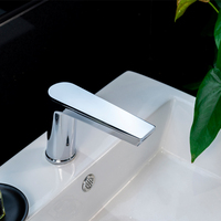 Robinet de salle de bain moderne chromé à montage sur plancher, sans plomb, avec électrovanne intégrée et capteur sans contact, pour eau froide, à prix abordable