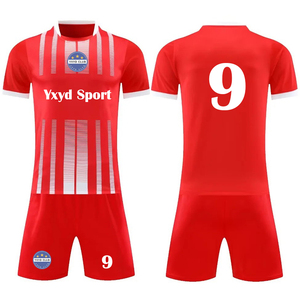 Bộ đồ thể thao OEM chất lượng cao, thiết kế logo tùy chỉnh, đồng phục bóng đá màu đen trắng trơn, cắt tự động, công nghệ cao, áo 100% - Product Image 5