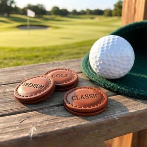 Marqueur de balle de golf personnalisé en cuir PU avec logo sur mesure, aides d'entraînement de golf pour hommes, cadeaux de golf pour grand-père - Product Image 1