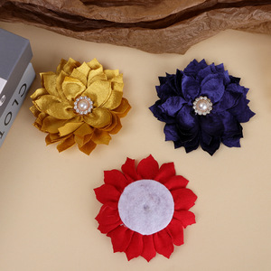 Flores de Tela con Centro de Perlas de Imitación y Diamantes de Imitación para Decoración de Ropa, Zapatos y Sombreros Infantiles - Product Image 4