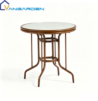 Ensemble de mobilier de jardin moderne et minimaliste en rotin tressé pour événements, avec table à manger et chaises, plateau en verre, durable, pour hôtels et jardins