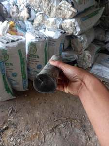 Fábrica de Vietnam de alta calidad, carbón de lichi de bambú, alto valor calorífico, sin humo, carcasa respetuosa con el medio ambiente - Product Image 6