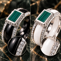 JLM Ensemble de bagues de couple vintage en céramique noire et blanche avec incrustation rayée verte et pierres CZ pavées, alliance d'anniversaire et de mariage