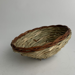 Nid d'oiseau tissé à la main en herbe, taille moyenne, écologique, décoration de jardin pour oiseaux - Product Image 1