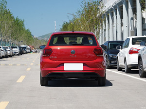 2023 Volkswa-gen Polo Coche usado Modificado Plus 1.5L FWD Automático Turbo Gasolina Coche Bajo kilometraje Vehículos <span class=keywords><strong>de</strong></span> segunda mano - Product Image 2