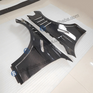 BENSNEES Aile avant latérale personnalisée en fibre de carbone noire pour BMW Série 5 F90 M5 – Amélioration de l'aile avec évents en fibre de carbone - Product Image 5