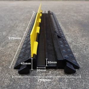 <span class=keywords><strong>El</strong></span> precio del fabricante de la seguridad vial negro Cable de goma de rampa de 2 canales - Product Image 1