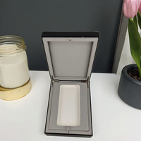 Boîtes de parfum de luxe en bois vides d'emballage de cadeau faites à la main personnalisées et écologiques avec couverture en cuir en bois boîte-cadeau d'emballage