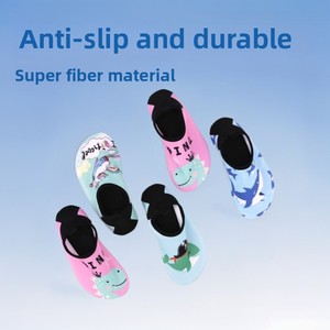 Chaussures <span class=keywords><strong>de</strong></span> plage à séchage rapide TPR neuves pour le commerce transfrontalier, chaussures <span class=keywords><strong>de</strong></span> parc aquatique antidérapantes, chaussures <span class=keywords><strong>de</strong></span> natation respectueuses <span class=keywords><strong>de</strong></span> la <span class=keywords><strong>peau</strong></span>, chaussures d'eau pieds nus - Product Image 2
